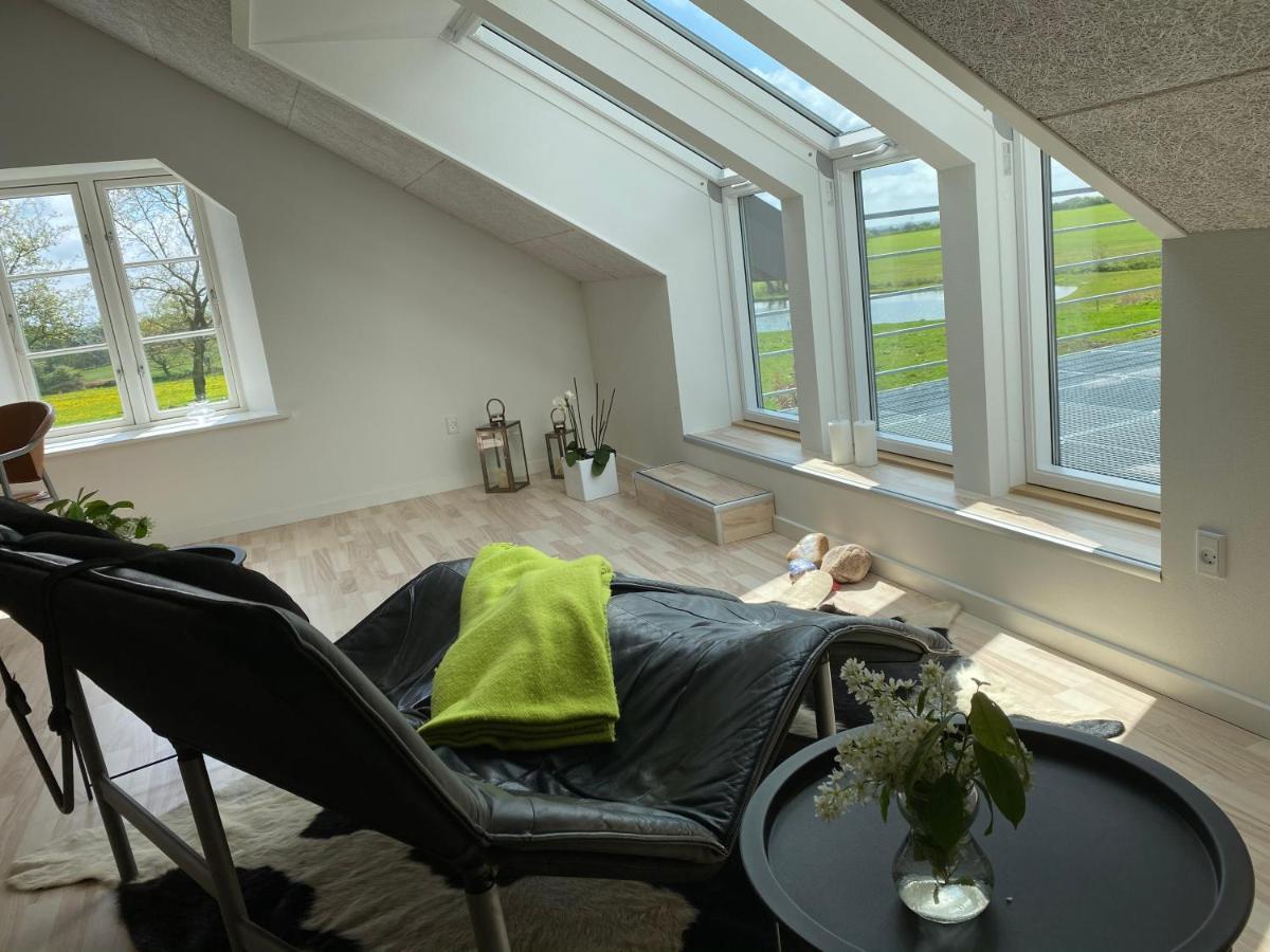 Nyopfort Luksusvaerelse I Naturskonne Og Rolige Omgivelser Branderup Exterior photo